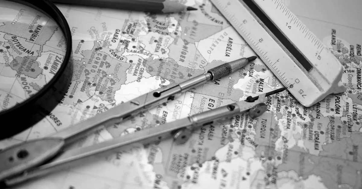 Les cartes énigmatiques : comment décrypter leurs secrets