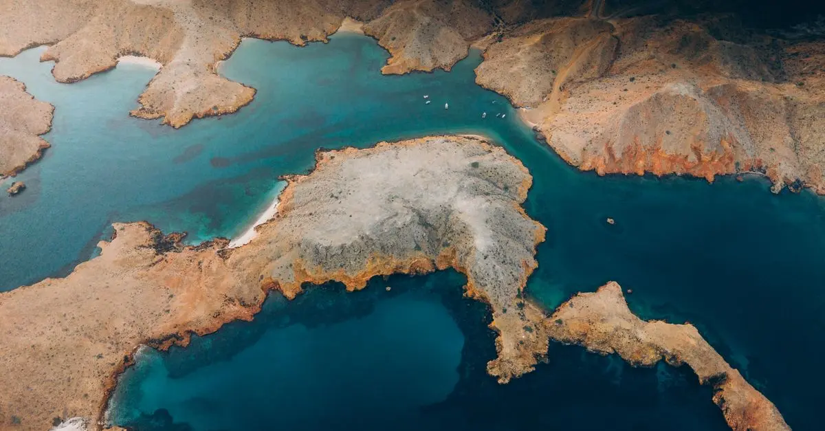 10 merveilles géographiques cachées à explorer